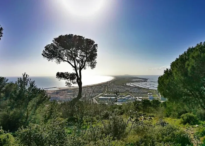 Vue - Calme - Parking - Tennis - Piscine Ete